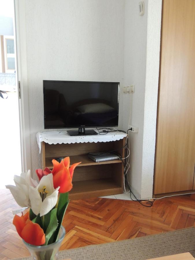 Apartman Husic Pag Town Eksteriør billede