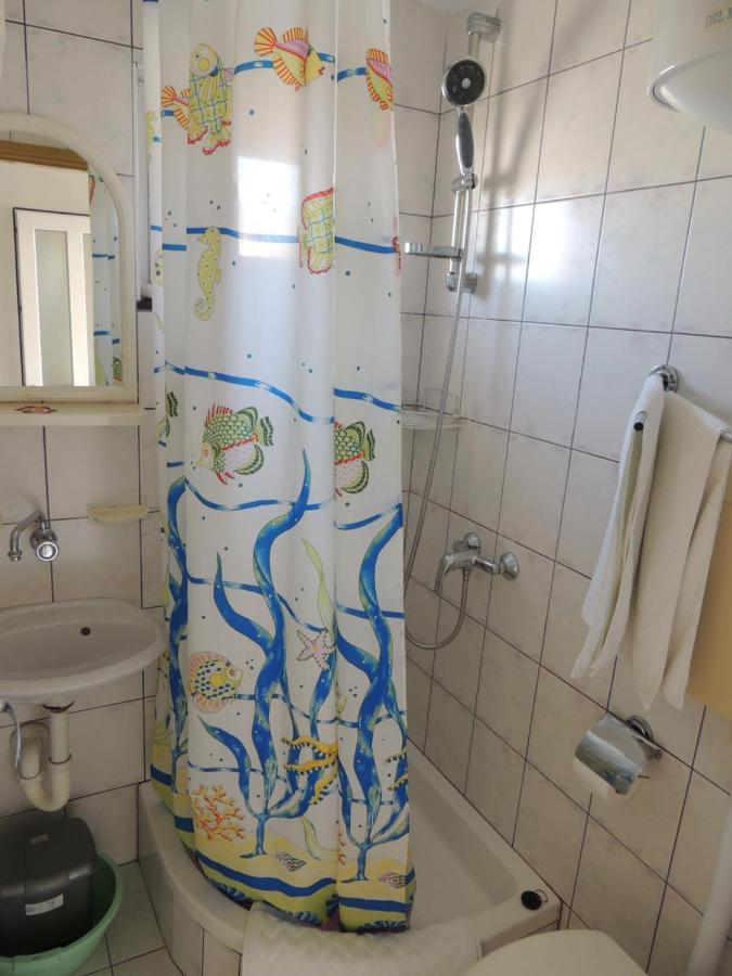 Apartman Husic Pag Town Eksteriør billede