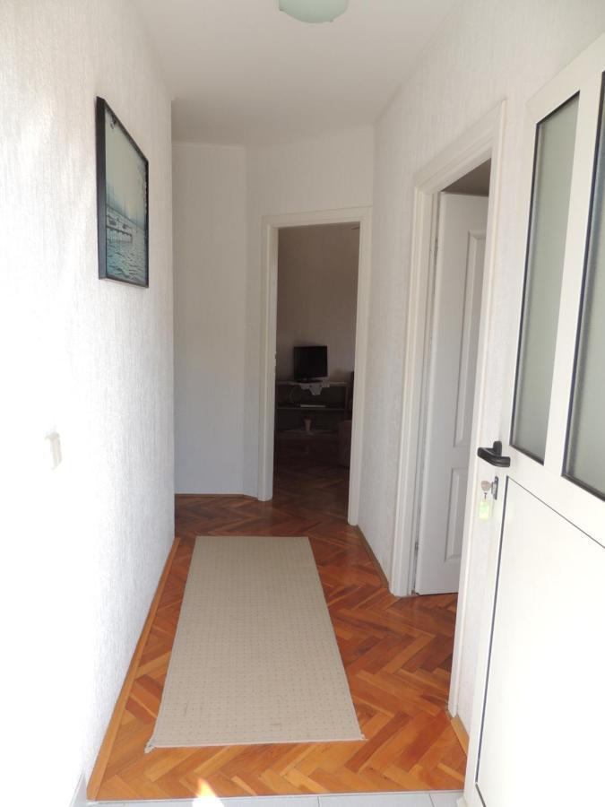 Apartman Husic Pag Town Eksteriør billede