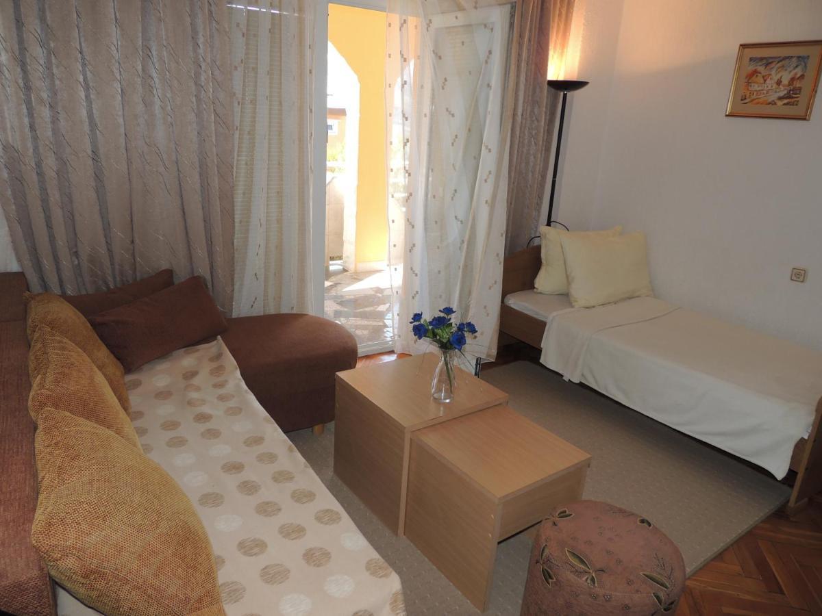 Apartman Husic Pag Town Eksteriør billede